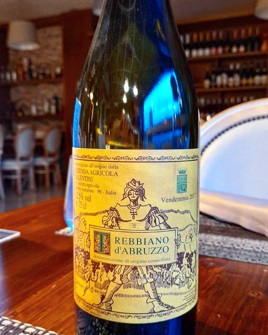 Etichetta dalla carta dei vini di Sapore è Sapere